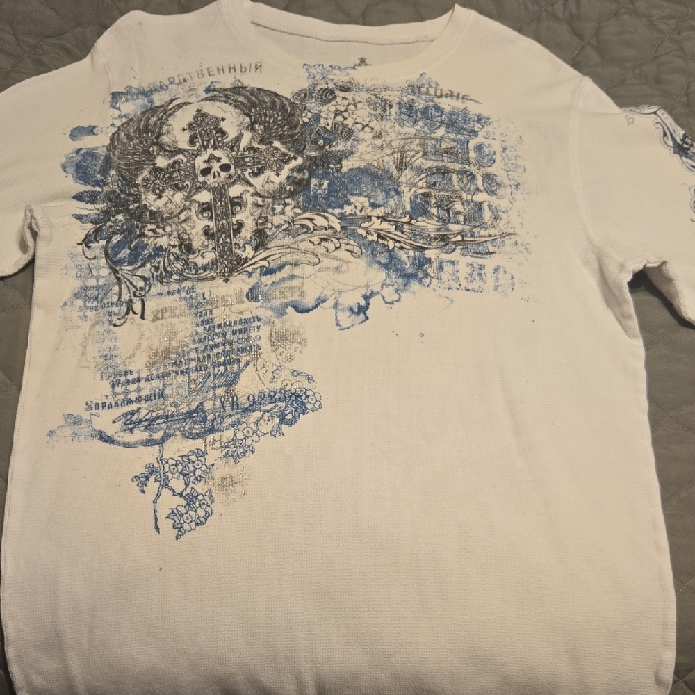 Archaic White and Black Graphic Long  Sleeve Thermal